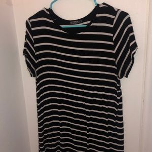 Black and white striped tee